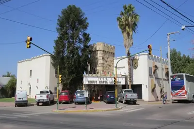 KING’S HOTEL